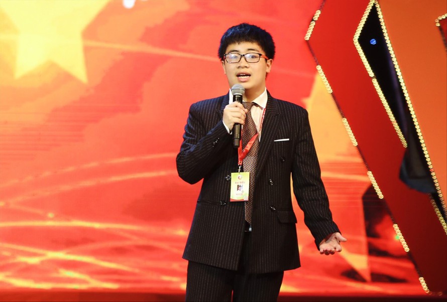 Ngô Quý Đăng chia sẻ tại Đại hội Tài năng trẻ Việt Nam lần thứ III năm 2020