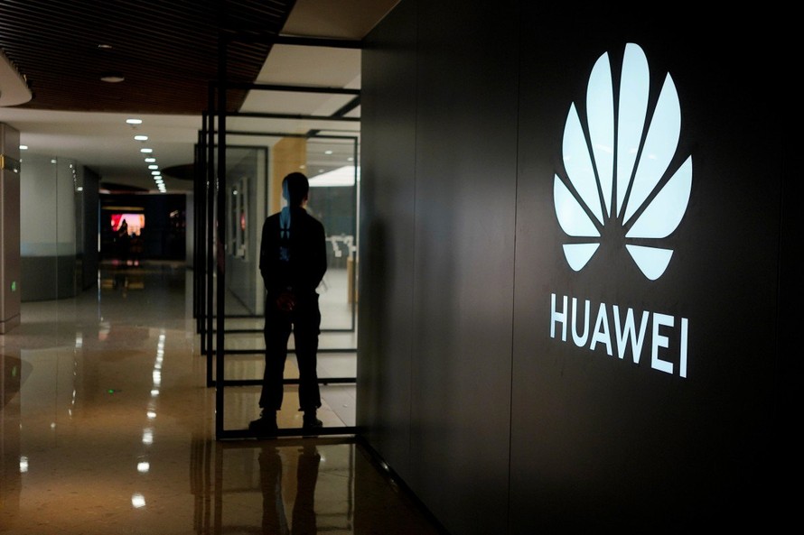 Số phận của Huawei cũng sẽ được định đoạt bởi tân thủ tướng Anh. Ảnh:The Guardian