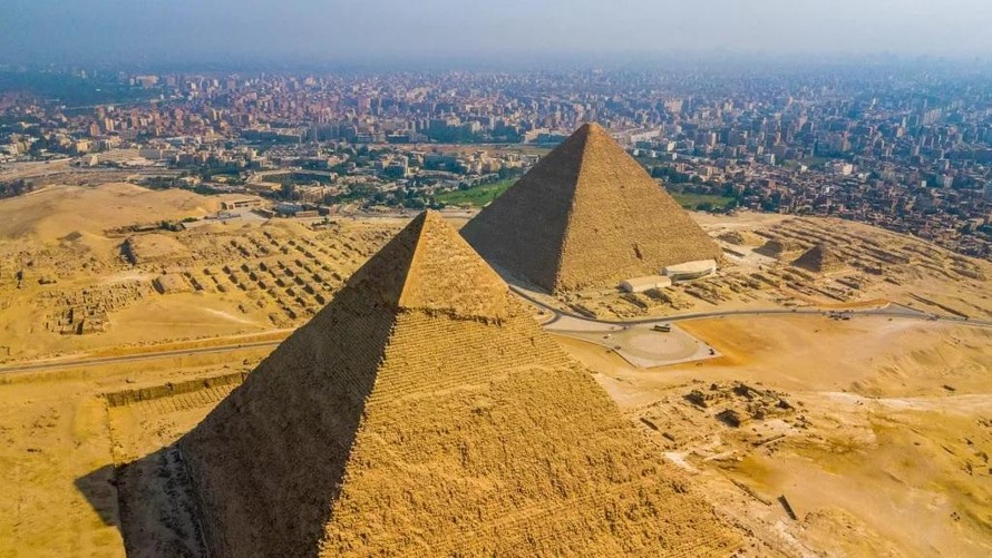 Tại sao các pharaoh Ai Cập cổ đại ngừng xây dựng kim tự tháp? Tại Sao Các Pharaoh Ai Cập Cổ Đại Ngừng Xây Dựng Kim Tự Tháp?