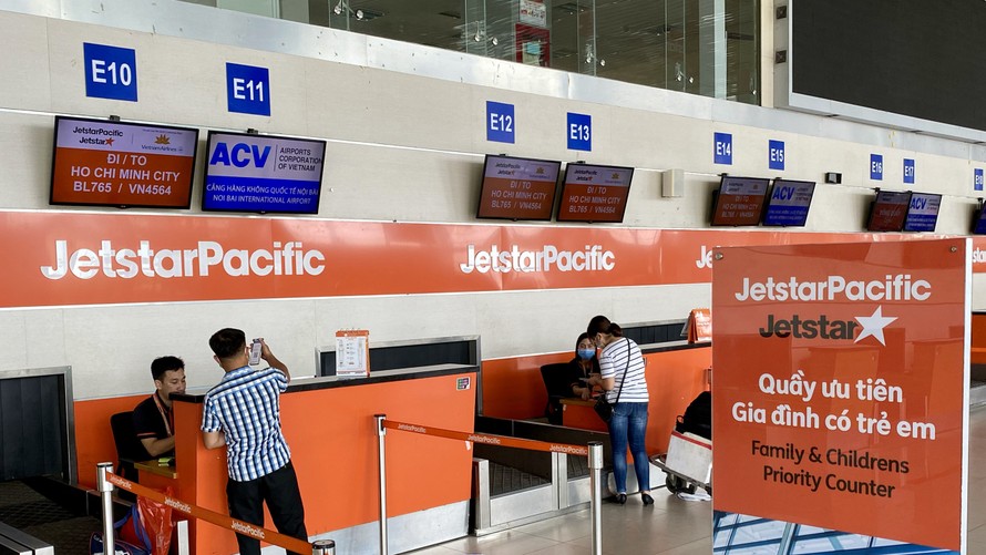 Pacific Airlines xin lỗi hành khách vì bán vé vượt số lượng chuyến bay