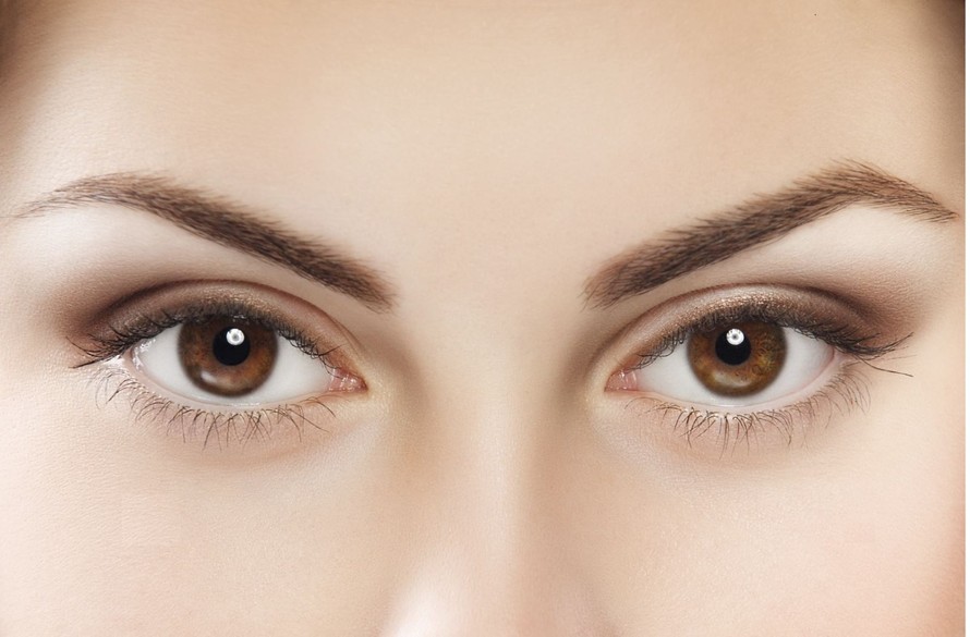 Phương pháp bấm mí mắt cũ có giữ được lâu không?