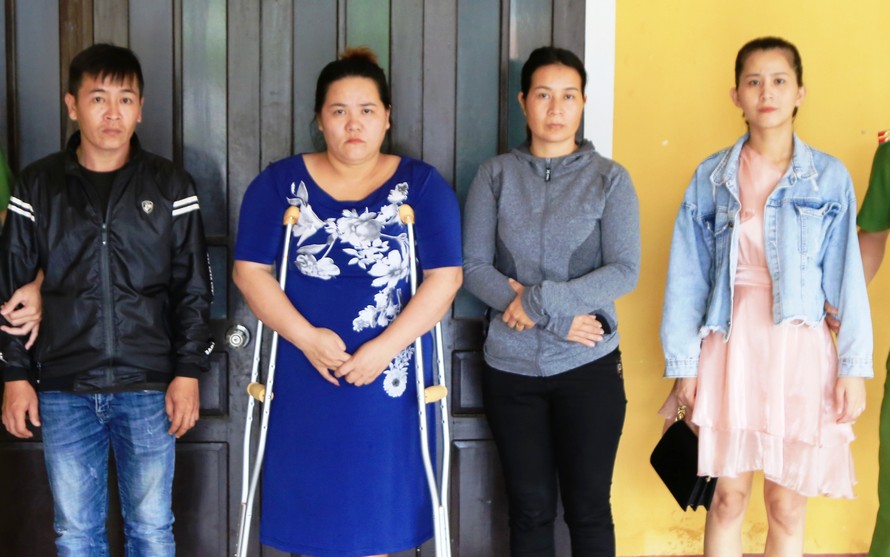 4 đối tượng làm nhục, bạo hành người phụ nữ trẻ tại TT-Huế đã bị khởi tố.