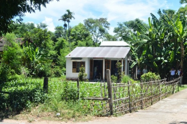 Kẻ cầm dao đâm chết hàng xóm mắc bệnh tâm thần