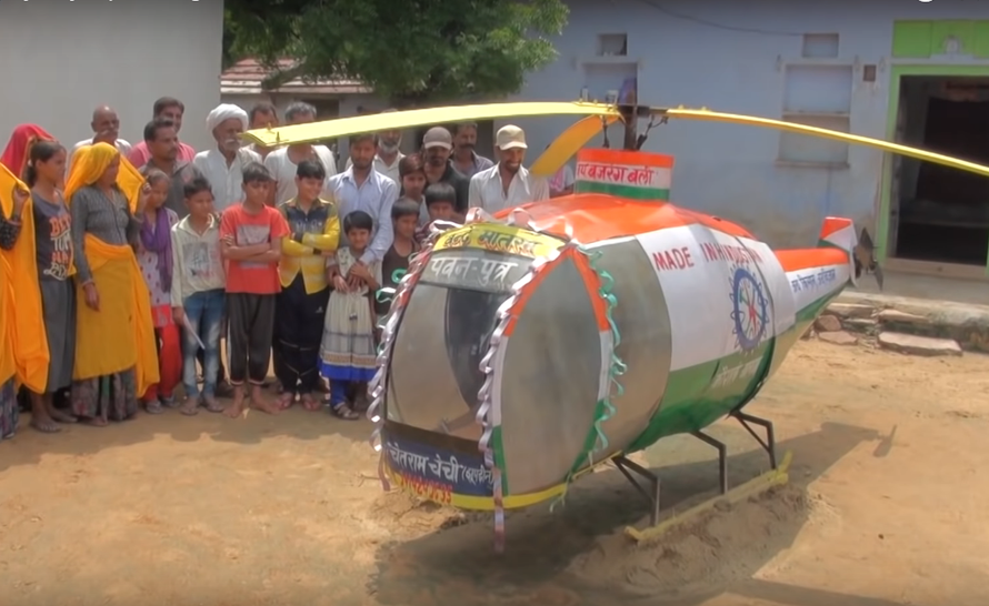Sinh viên Ấn Độ làm 'máy bay trực thăng' từ rác thải