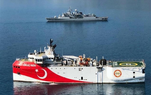 Tàu Oruc Reis của Thổ Nhĩ Kỳ. Ảnh EPA