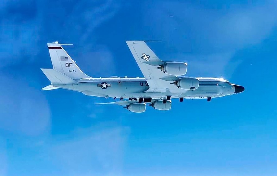 Máy bay trinh sát RC-135 của Mỹ. Ảnh: Tass