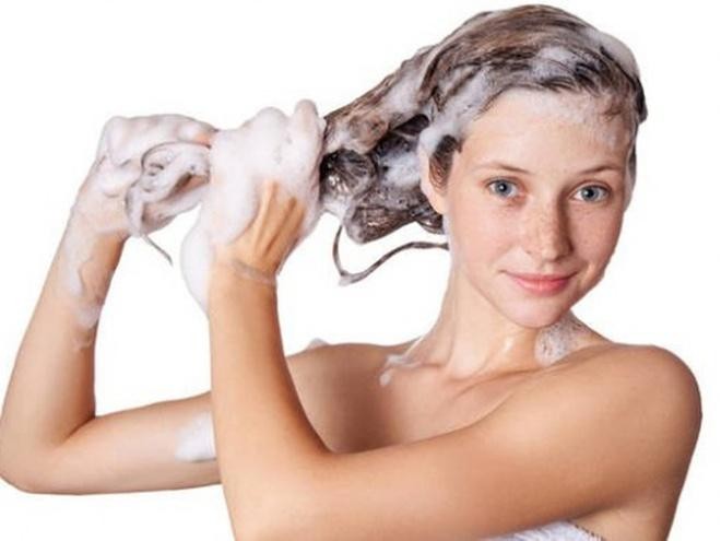 7 Cách phục hồi tóc hư tổn tại nhà nhanh ít người biết