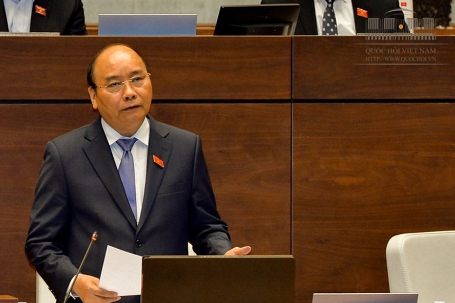 Trả lời chất vấn của đại biểu Quốc hội, Thủ tướng Nguyễn Xuân Phúc khẳng định, khoản nợ bảo hiểm xã hội của doanh nghiệp không phải quan hệ vay nợ nên không thể xác định là nợ công.