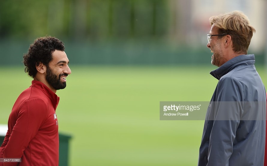 HLV Klopp không sợ mất Salah trước sự theo đuổi của Real