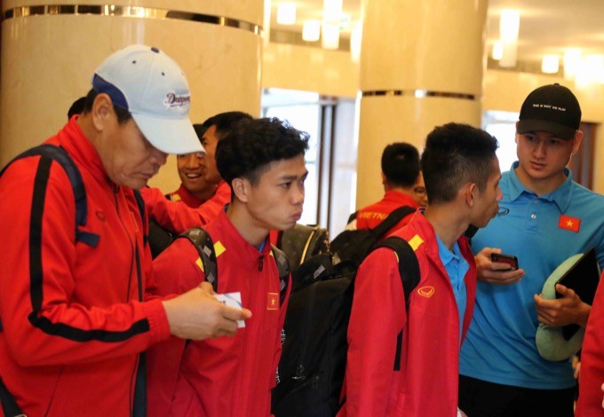 Hình ảnh tuyển Việt Nam có mặt tại Dubai, chuẩn bị đấu Jordan
