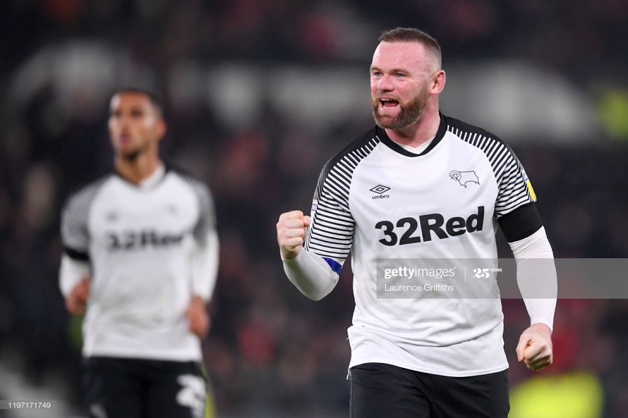 Rooney ủng hộ Liverpool vô địch Ngoại hạng Anh