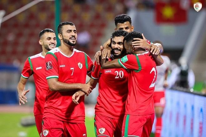 ĐT Oman ăn mừng chiến thắng 