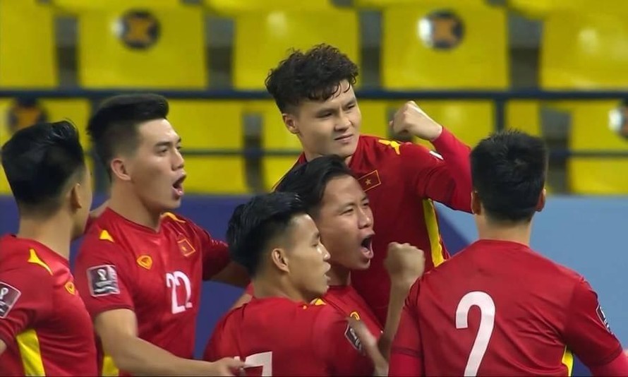 Đội tuyển Việt Nam nguy cơ ‘văng’ khỏi top 100 thế giới 