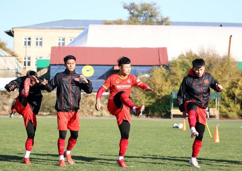 Hậu vệ U23 Việt Nam: ‘Toàn đội cải thiện nhiều về thể lực và kỹ thuật’