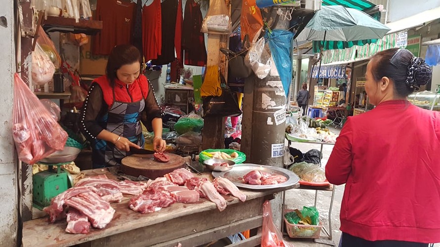 Giá thịt lợn vẫn đang trong vòng xoáy tăng giá