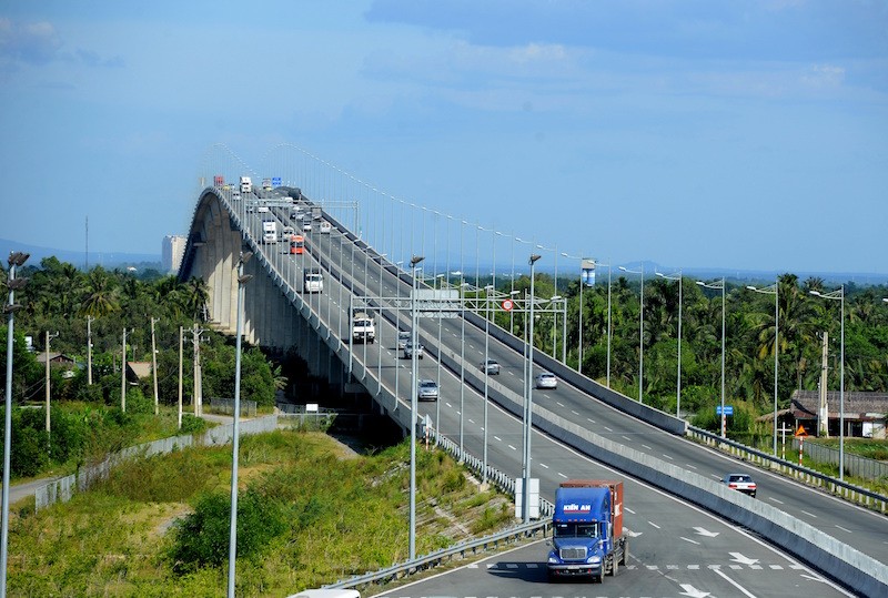 Cầu Long Thành trên cao tốc TP HCM – Long Thành – Dầu Giây