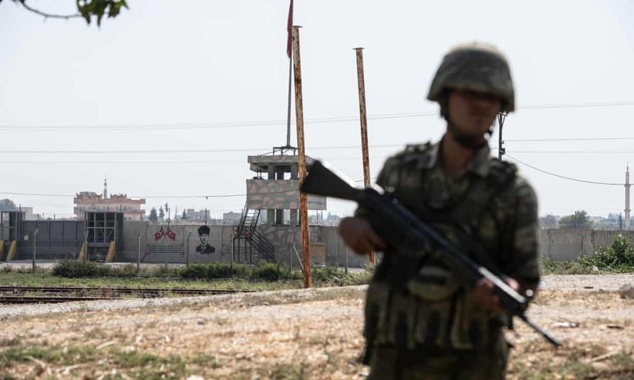 Binh sĩ Thổ Nhĩ Kỳ ở khu vực biên giới giáp Syria. Ảnh: Getty