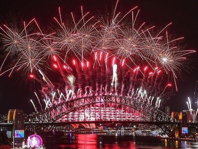 Pháo hoa trên cảng Sydney năm 2019. Ảnh: Getty