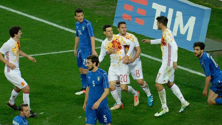 Italia đã trải qua 22 năm không thắng Tây Ban Nha ở những trận đấu chính thức.
