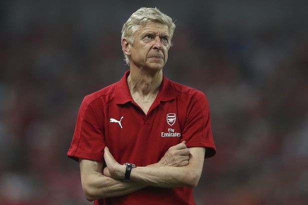 HLV Arsene Wenger sẽ rời Arsenal vào cuối mùa này.