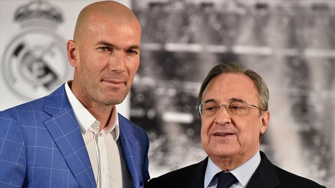 Đích thân Chủ tịch Perez đã gọi điện thuyết phục HLV Zidane trở lại.