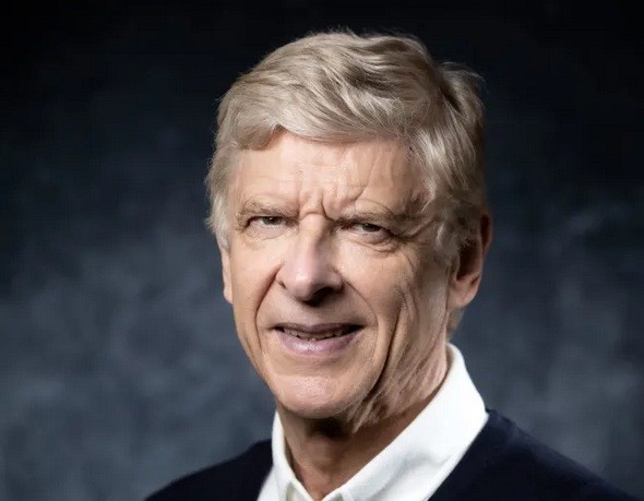 HLV Arsene Wenger.