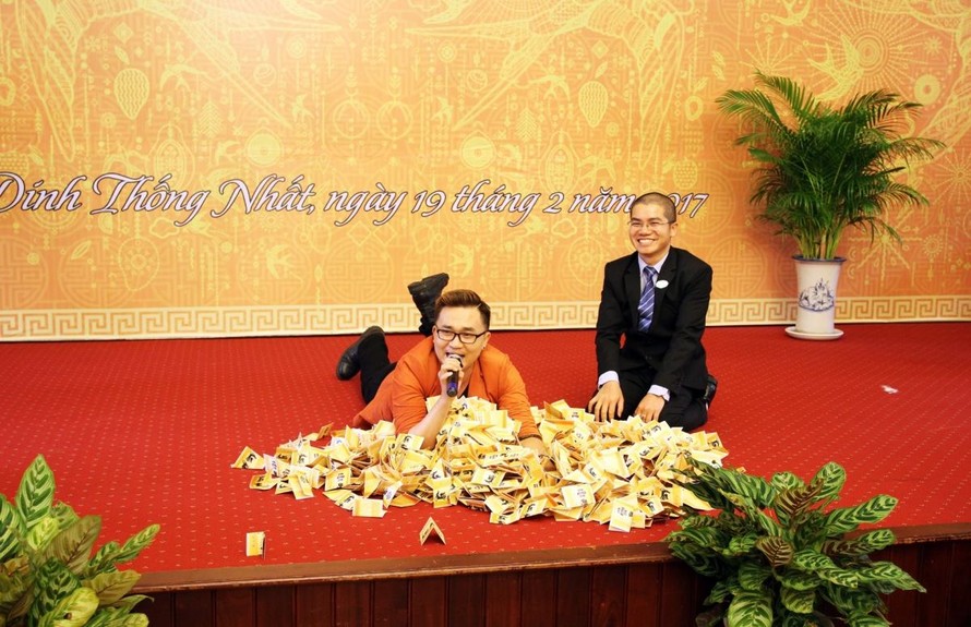 Hình ảnh MC Đại Nghĩa trong lễ mở bán dự án Khu đô thị Alibaba Long Phước của Cty Alibaba