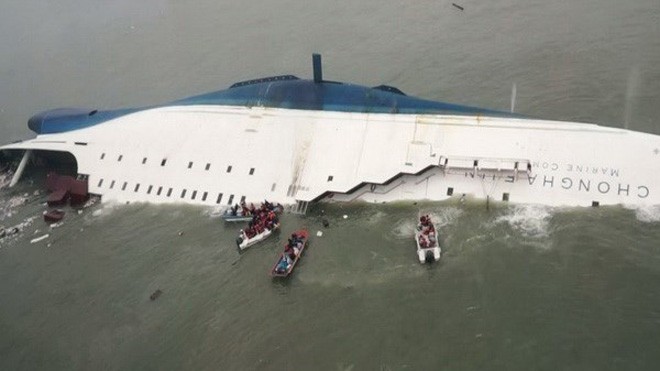 Tổng thống Mỹ chia buồn với gia đình nạn nhân chìm phà