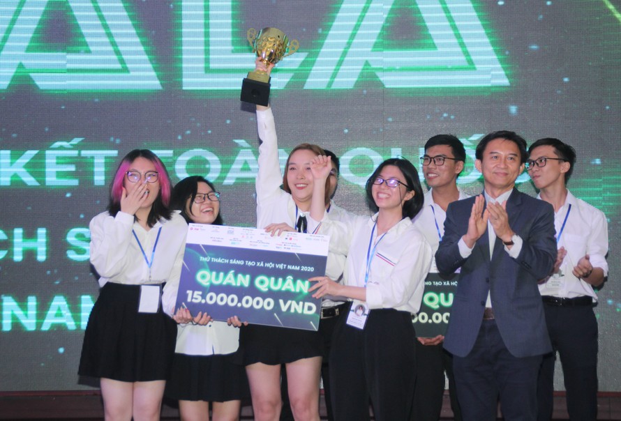 Đội thi Seesaw Company Vietnam đã giành ngôi quán quân VSIC 2020. Đây cũng là đại diện VN đoạt giải cao nhất tại cuộc thi khởi nghiệp Mekong Business Challenge năm vừa rồi.
