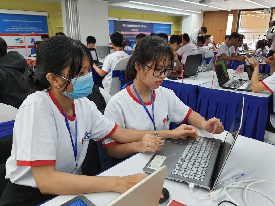 Thí sinh tham dự Sơ khảo cuộc thi Sinh viên với An toàn thông tin ASEAN 2020