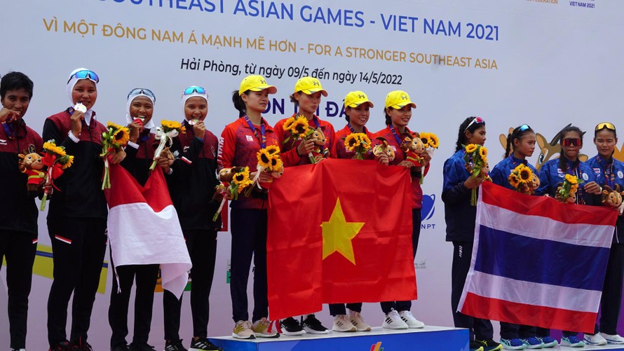 Đua thuyền nữ Việt Nam giành 2 HCV 