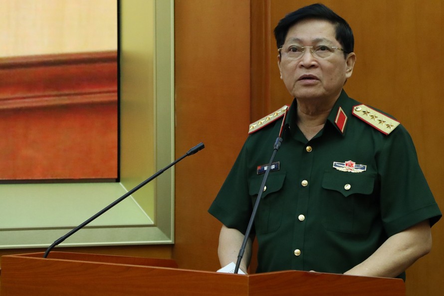 Đại tướng Ngô Xuân Lịch phát biểu tại hội nghị, ngày 4/9. Ảnh: PV