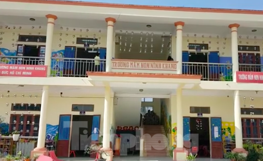 Trường mầm non Ninh Khang, nơi có 2 giáo viên bị tố bạo hành, bắt trẻ uống nước bồn cầu - Ảnh: Hoàng Long