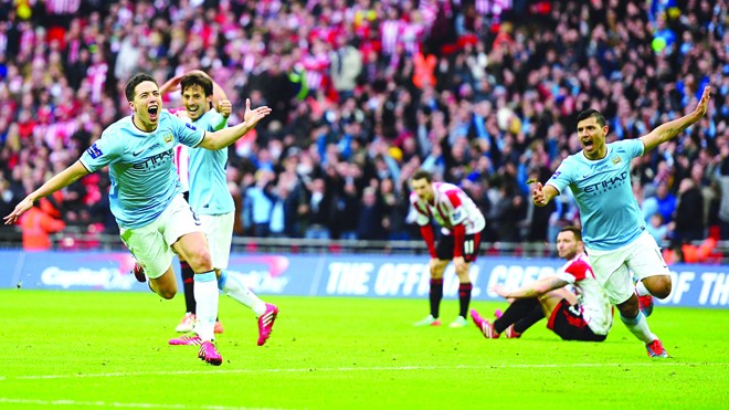 Bóng đá Anh sẽ lại gọi tên Man City
