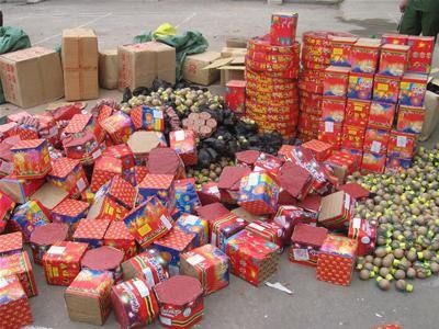 Thu giữ pháo nhập lậu. Ảnh minh họa