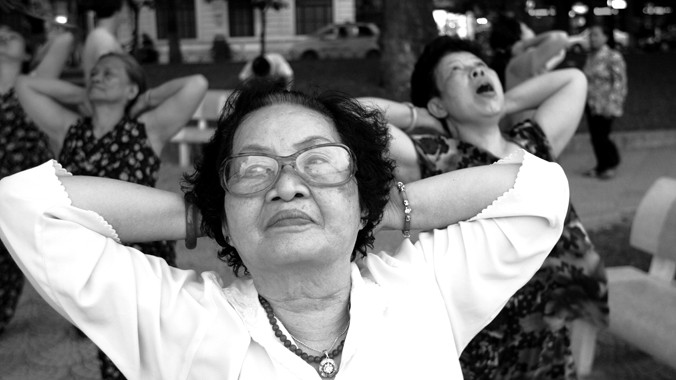  Người cao tuổi cần thường xuyên luyện tập để có sức khỏe tốt