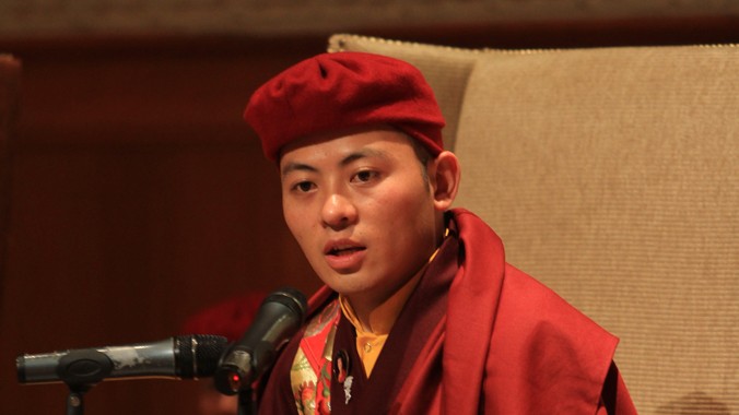 Nhiếp chính vương Drukpa Thuksey Rinpoche: “Hành xử quan trọng hơn kiến thức”. ảnh: N.M.Hà