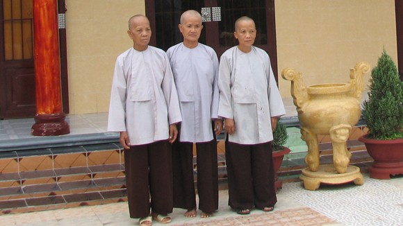 3 sư cô bị đầu độc thoát chết ở chùa Bạch Long