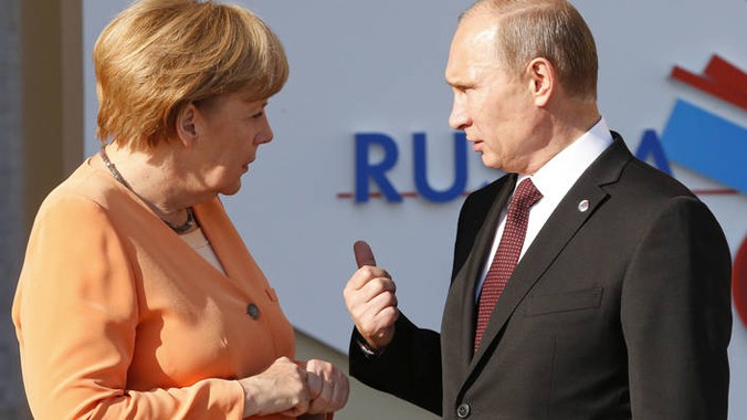 Thủ tướng Đức Merkel và Tổng thống Putin. 