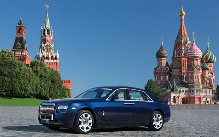 Nhà giàu Nga đổ tiền sắm xe siêu sang Rolls-Royce