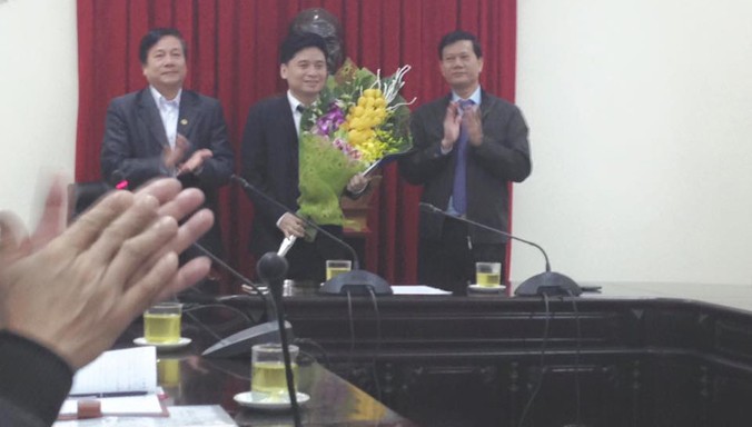 NSƯT Tấn Minh trong lễ nhận quyết định bổ nhiệm chức Giám đốc Nhà hát Ca Múa Nhạc Thăng Long sáng nay.