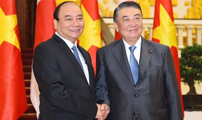 Thủ tướng Nguyễn Xuân Phúc tiếp Chủ tịch Hạ viện Nhật Bản Oshima Tadamori đang thăm chính thức Việt Nam.