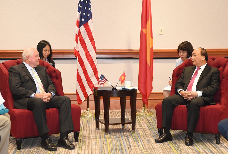 Thủ tướng tiếp Bộ trưởng Nông nghiệp Hoa Kỳ Sonny Perdue. ẢNh: VGP/Quang Hiếu.