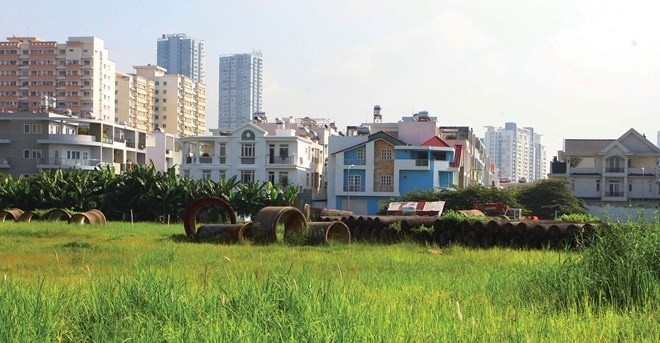 Khi tranh chấp đất đai, nếu UBND cấp xã giải quyết không thành, đương sự có thể gửi đơn yêu cầu tòa án giải quyết. Ảnh minh họa.