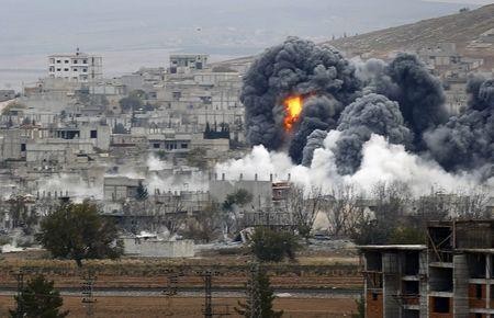 Thành phố Kobani chìm trong khói lửa