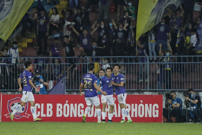 CLB Hà Nội có chiến thắng đầu tay ở LS V-League 2021 khi đánh bại Hải Phòng 2-0. 