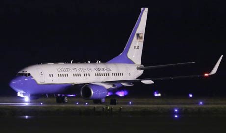 Trùm tình báo Mỹ bị hỏng máy bay trên đường đi Triều Tiên