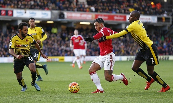Memphis Depay mở tỉ số cho M.U từ phút thứ 11.