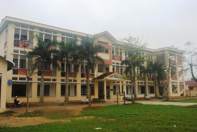 Trường THPT Lang Chánh, nơi em Kỷ theo học