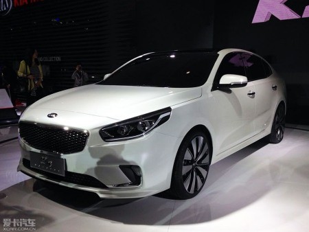 Kia Ra Mắt Mẫu Xe K4 Concept